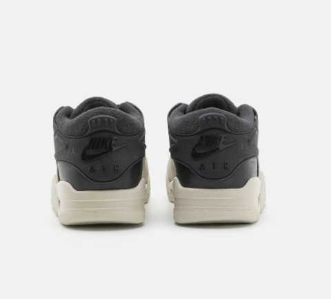 Nike Air Jordan 4 Nike Air Jordan 4